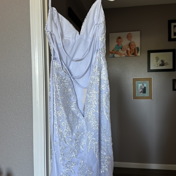 hebeos Sheath/Column V-neck Sleeveless
Sweep/Brush Train Dresses #P016033P03903 - Picture 5 of 10